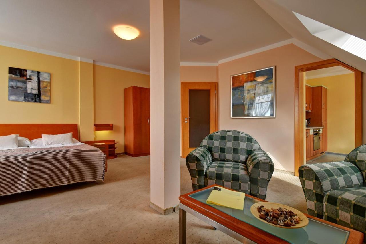 Hotel La Passionaria 玛丽亚温泉 外观 照片