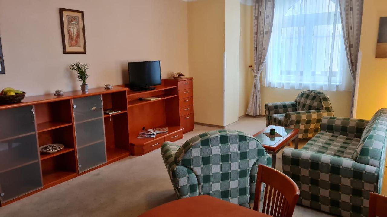 Hotel La Passionaria 玛丽亚温泉 外观 照片