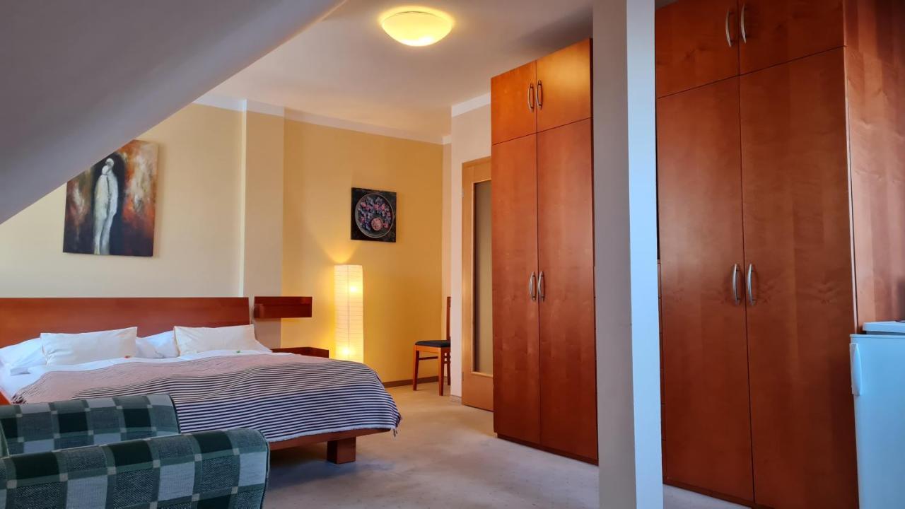 Hotel La Passionaria 玛丽亚温泉 外观 照片